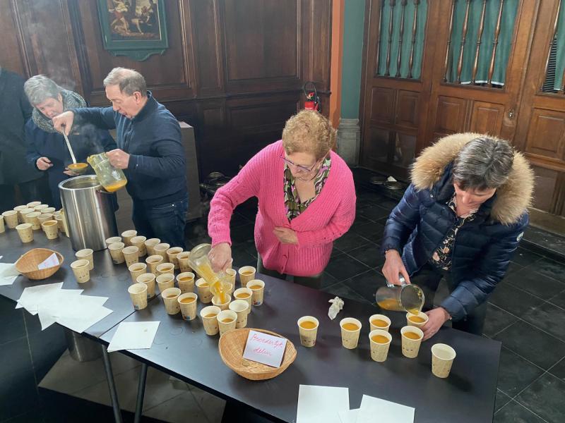 Tal van acties, zoals hier in Oedelem, zorgden ervoor dat Broederlijk Delen terugkijkt op een geslaagde campagne. © PE Sint-Augustinus Beernem-Ruiselede-Wingene