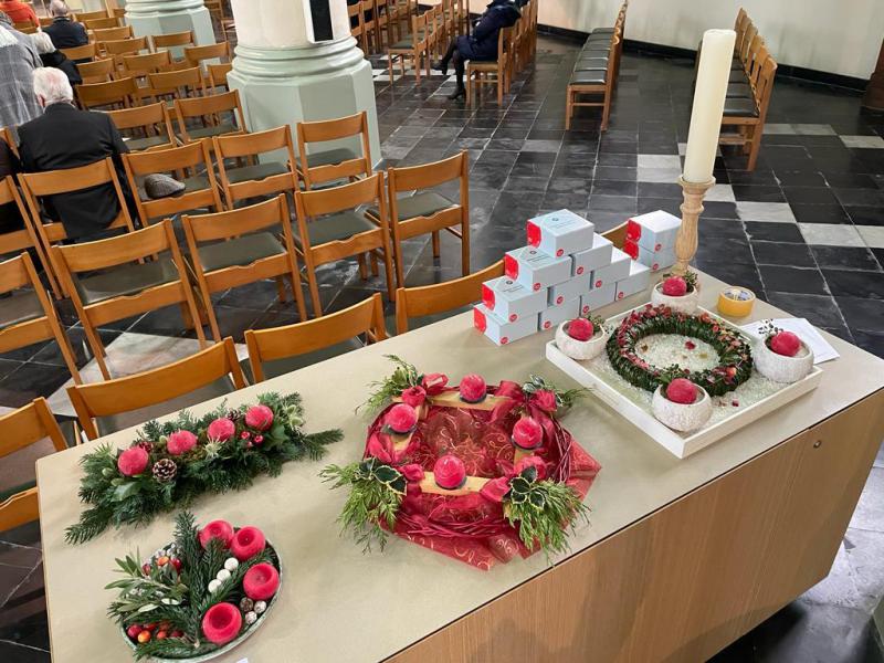 Verkoop adventskaarsen 
