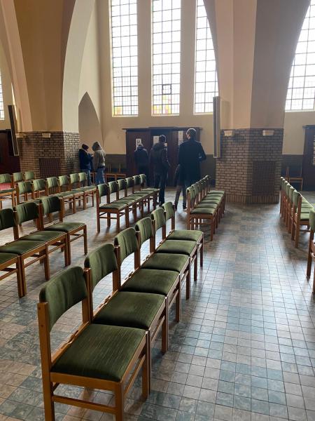 Reeds verschillende mensen vonden de weg naar het spel!  © Kerk in Zwevegem / Communicatie / Moordspel