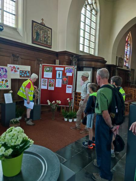 Bloemen in Sint-Bavo Zingem  © H.Thomasparochie
