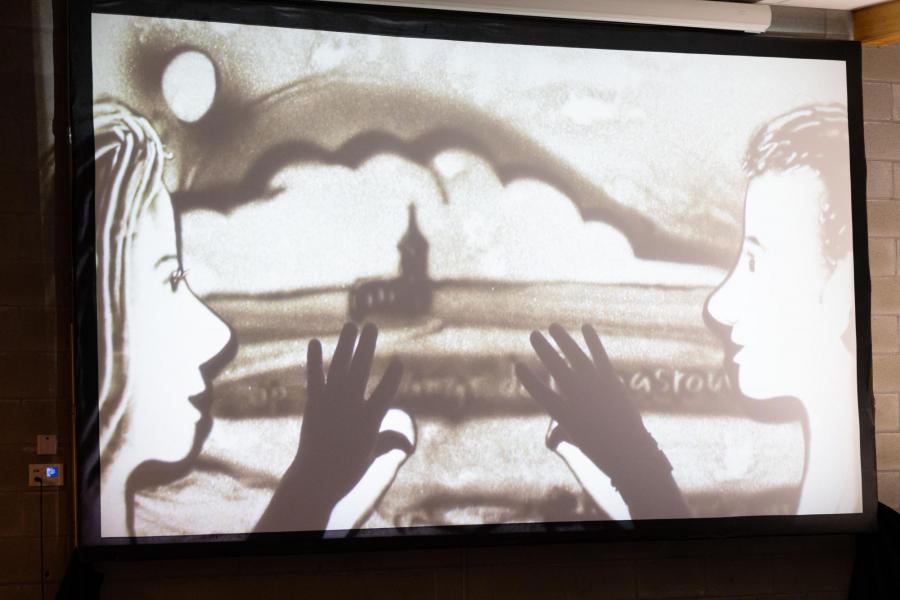 Zandsculptuur © M.R.