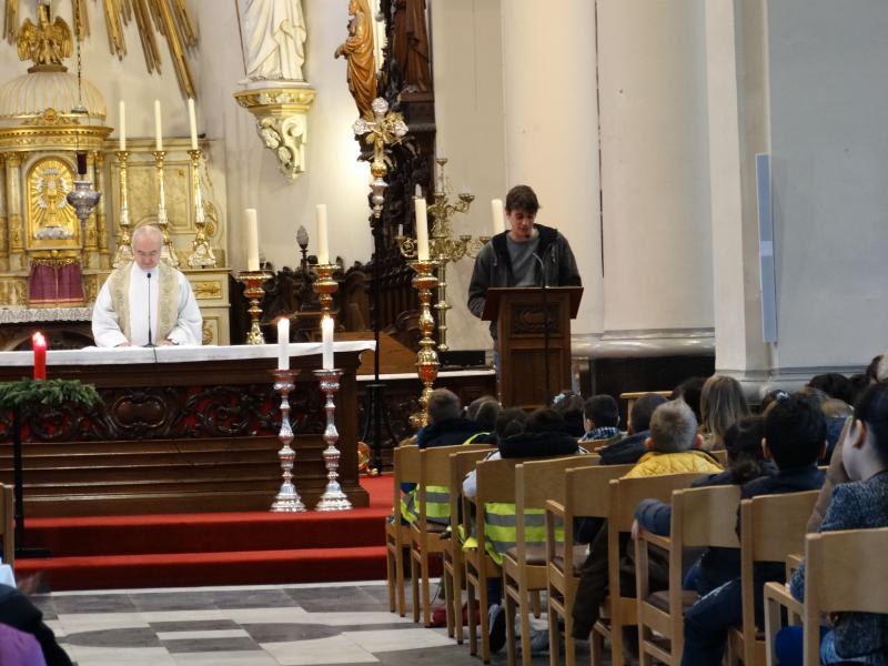 Adventsviering Onze-Lieve-Vrouwcollege 