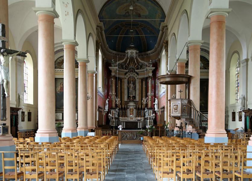 Het kerkgebouw © Luc Mertens