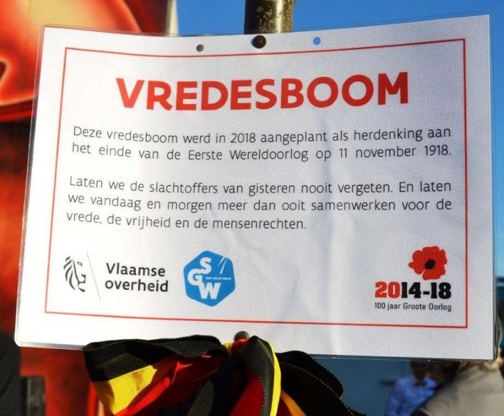 Affiche Vredesboom © Kerk Sint-Gillis-Waas / Urbain Van Kemseke