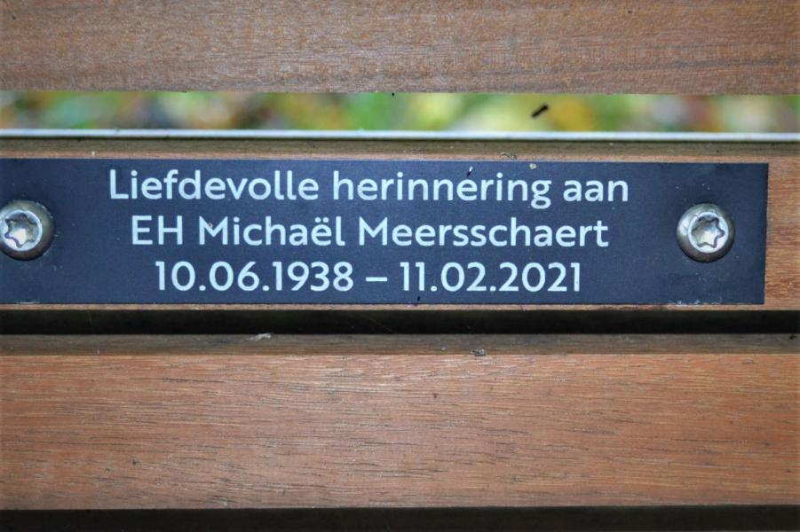 Nieuwe zitbank bij het Fransozenkapelleke-2 