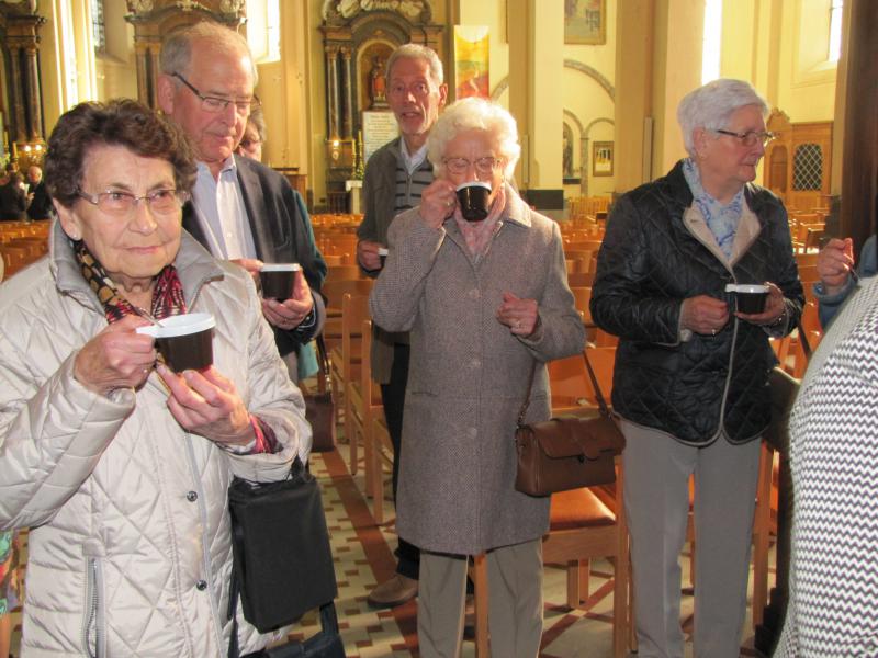 Koffiestop in de Servaaskerk ten voordele van Broederlijk Delen 