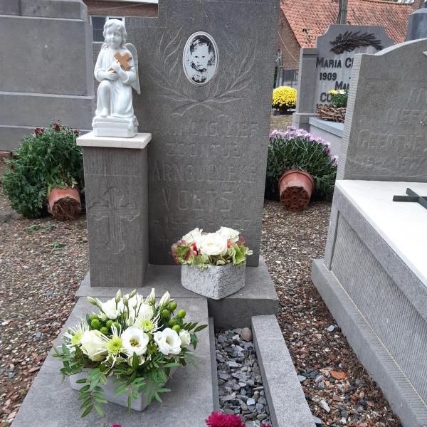 Op het kerkhof van Hern 