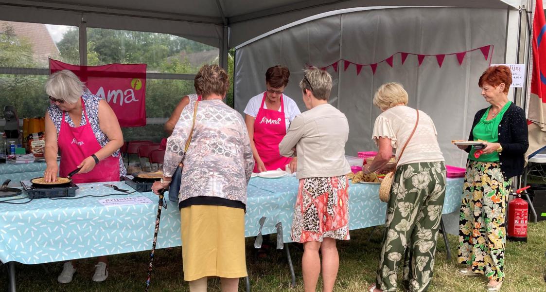 Bij Machelen Feest op 3 juli lieten we al een deel van onze dagelijkse zorgen achter! Ook onze verenigingen zorgden voor echte vakantiesfeer © L.J. 