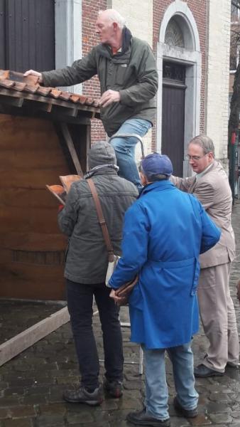 Opbouw van de kerststal 