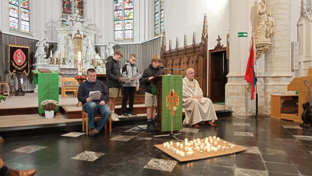 Chiro Betekom vierde overtuigd het feest van Christus Koning. 