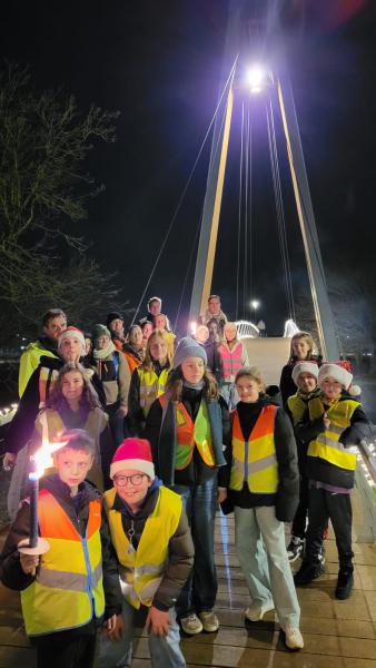 Fakkeltocht vormelingen Sint-Corneliusparochie Ninove - 19-12-2025 © Alexander Vandaele