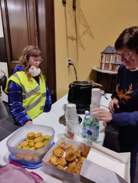 Fakkeltocht vormelingen Sint-Corneliusparochie Ninove - 19-12-2025 © Myriam Torrekens