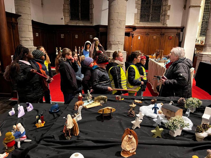 Fakkeltocht vormelingen Sint-Corneliusparochie Ninove - 19-12-2025 © Tim Van Nieuwenhove