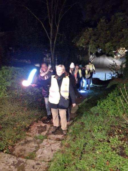 Fakkeltocht vormelingen Sint-Corneliusparochie Ninove - 19-12-2025 © Tim Van Nieuwenhove