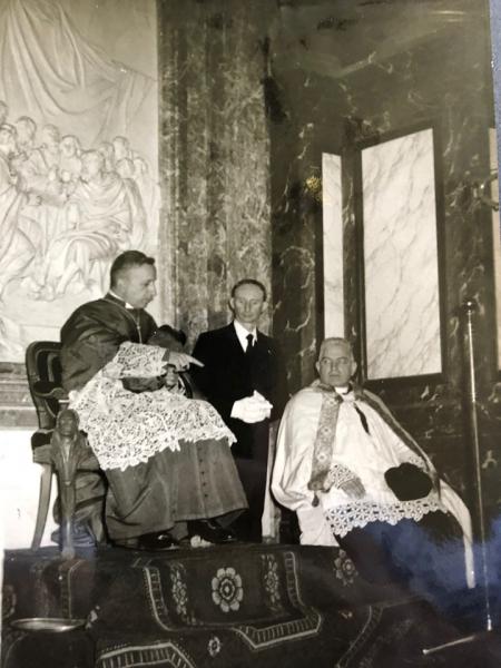 Bezoek nuntius in 1949 © Alexander Vandaele
