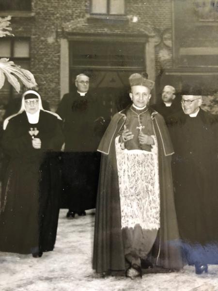 Bezoek nuntius in 1949 © Alexander Vandaele