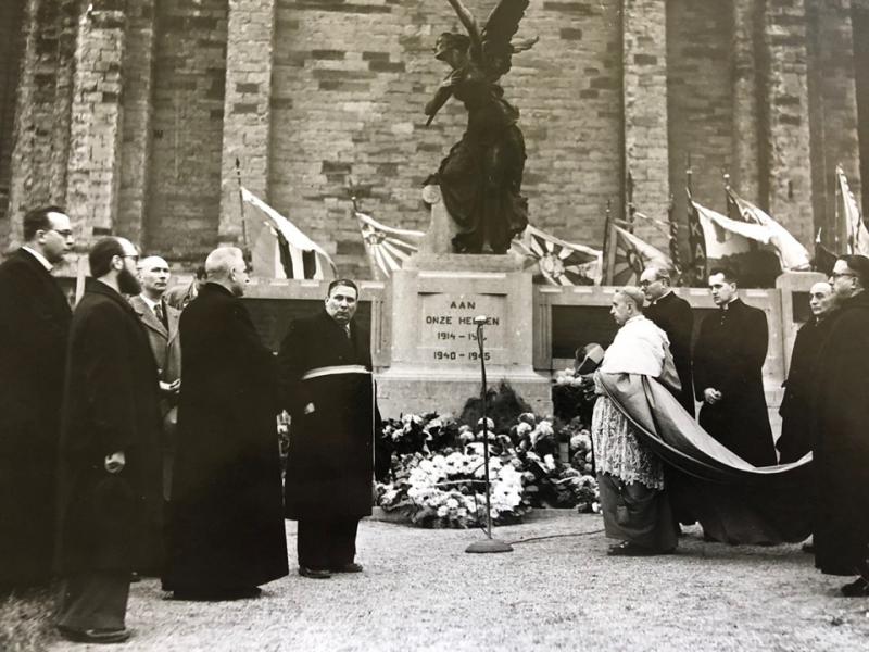 Bezoek nuntius in 1949 © Alexander Vandaele