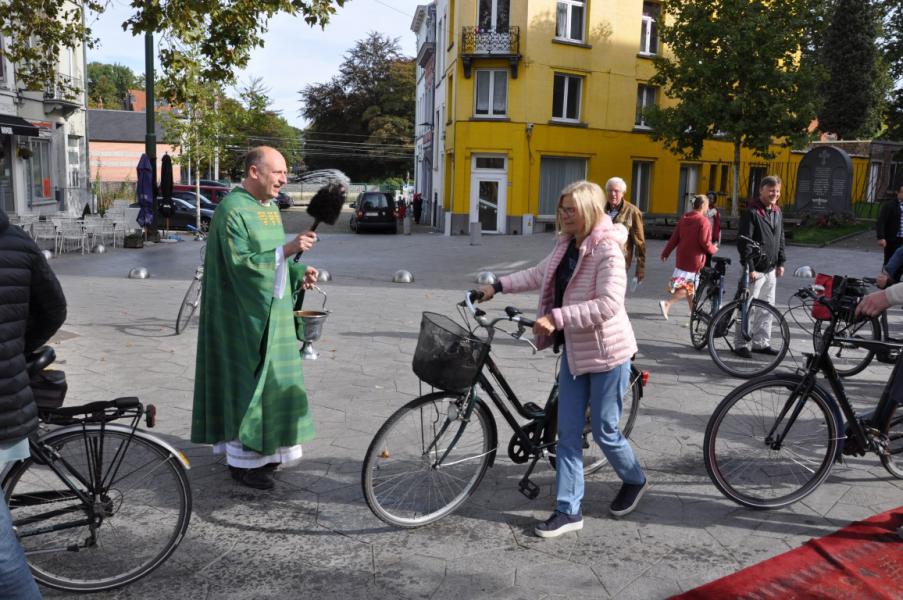 Fietsenzegening © Daniël Duwyn