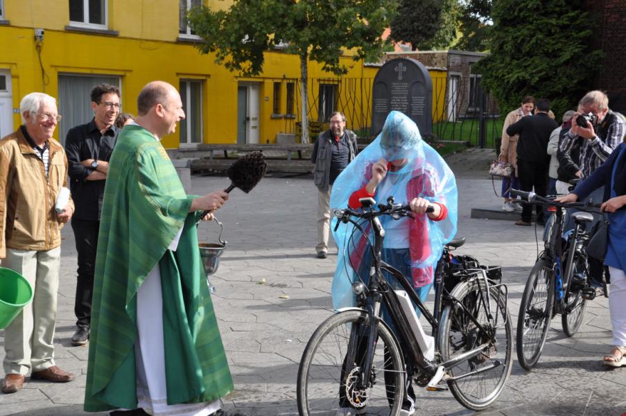 Fietsenzegening © Daniël Duwyn