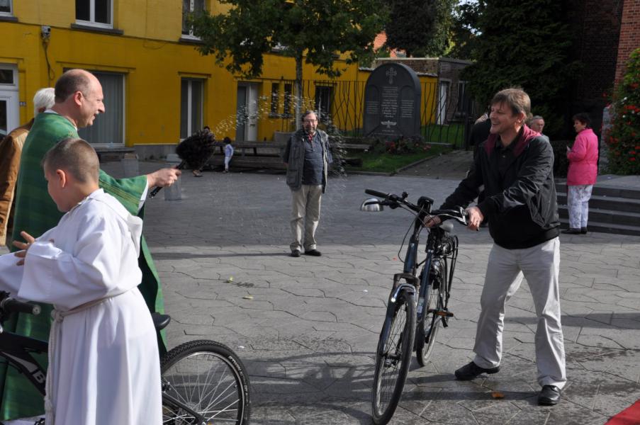 Fietsenzegening © Daniël Duwyn