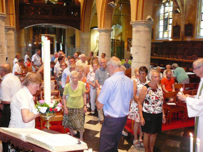 Laatste zondagsmis Sint-Kruis-Winkel 