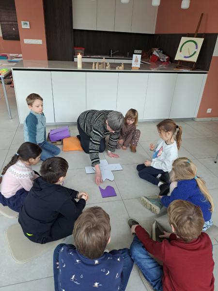 Godly Play: Het mysterie van Pasen - Sint-Corneliusparochie Ninove - 11-02-2026 © Krista De Vos