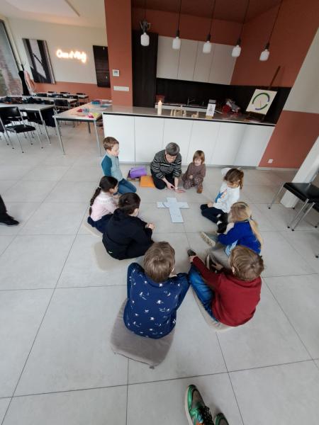 Godly Play: Het mysterie van Pasen - Sint-Corneliusparochie Ninove - 11-02-2026 © Krista De Vos