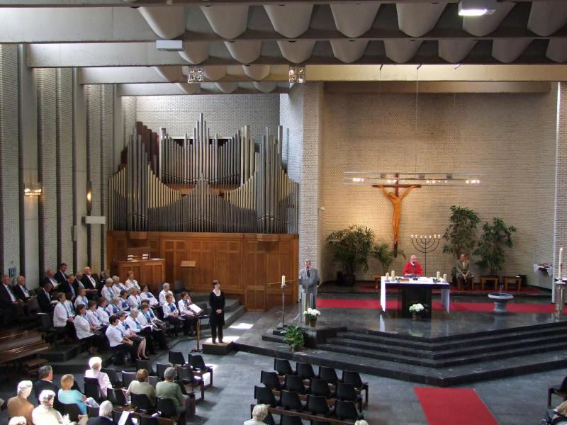 Eucharistieviering op Pinksteren, 2009 © H. Pius X-parochiegemeenschap Wilrijk