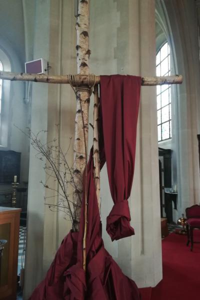 De kerk op Goede Vrijdag in Zwijndrecht © MLS