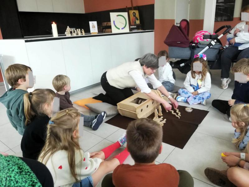 Godly Play: De ark en de vloed - Sint-Corneliusparochie Ninove - 15-10-2025 © Marina Schoukens