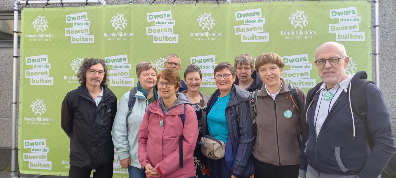 Dwars door de Boerenbuiten © Ria Brys