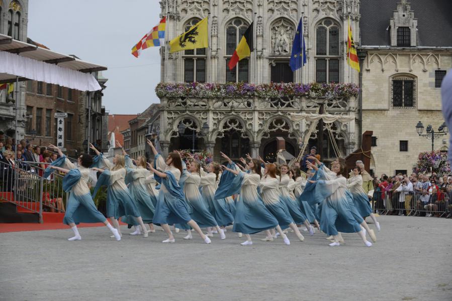 Cavalcade 2013 © Luc Hilderson