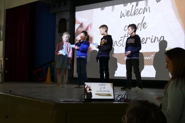 Vieringen voor de basisscholen van Zwevezele 