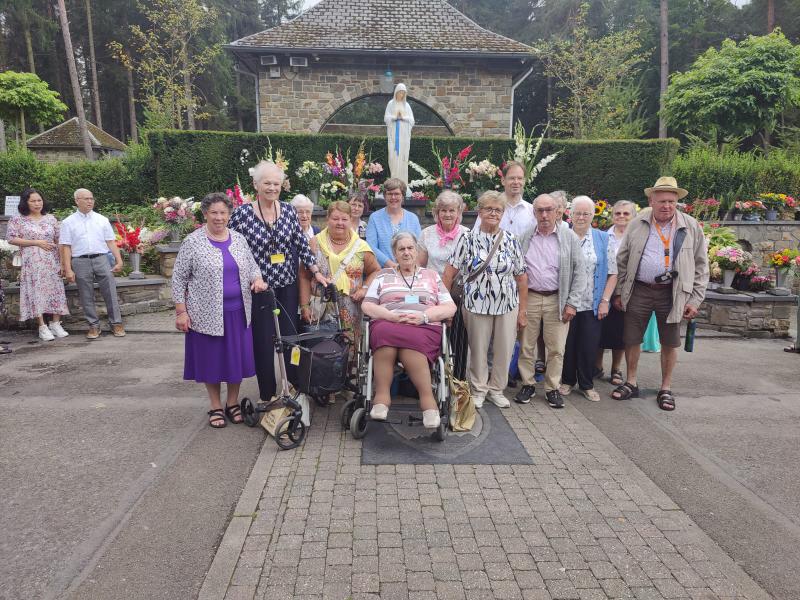 P.E. Sint-Augustinus: Beernem - Ruiselede - Wingene op bedevaart naar Banneux 
