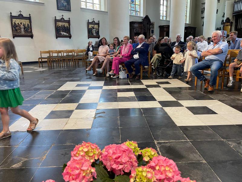 Moederdag in de Sint-Amanduskerk van Wingene 