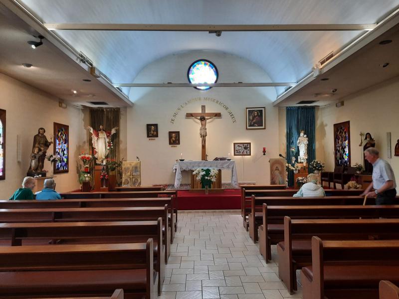 in de kapel van de zusters 