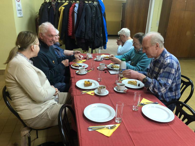 Vieruurtje met koffie en taart. © Peter Baekelmans