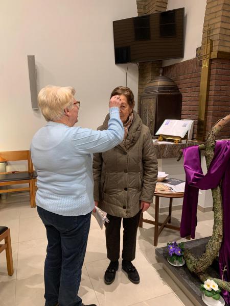 Aswoensdag OLV-Neder © H Mouchaers