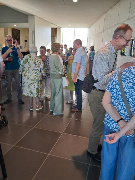 Ontmoeting na inzegening Mariabeeld Waarschoot © Johan Vervynck