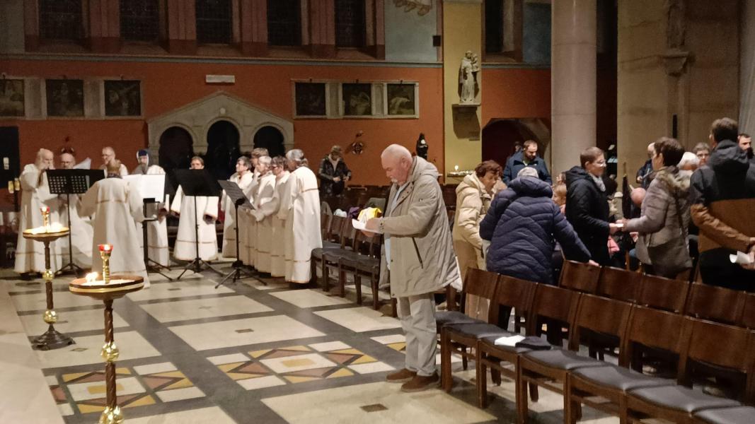 Vredeswake voor Oekraïne © Luc Vanden Bogaerde