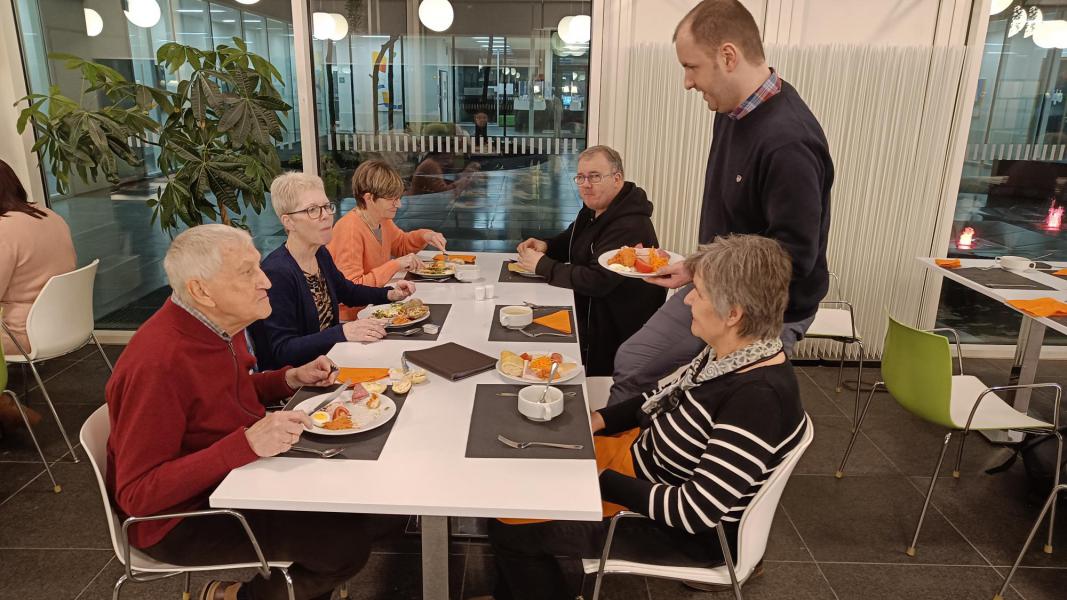 Vredeswake voor Oekraïne © Luc Vanden Bogaerde