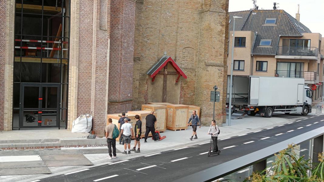 Plaatsing glasramen 6 juli 2026 © LVB