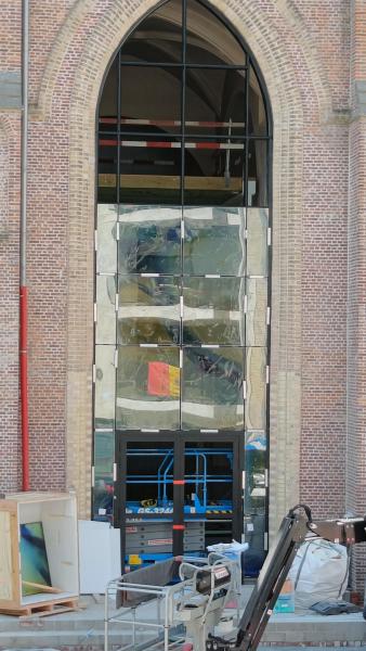 Plaatsing glasramen 6 juli 2026 © LVB