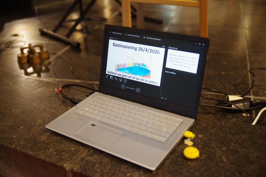 Gezinsviering in de  St Niklaaskerk (ODK) © G.C.