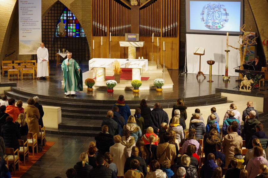 Gezinsviering vormselcatechese 