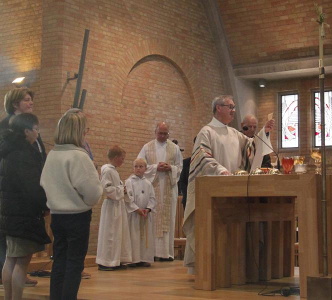 St Idesbaldus © R.M.W