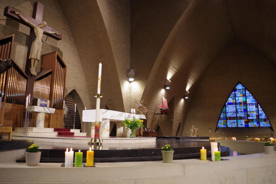 Pasen St. Niklaaskerk © Guido Craenen
