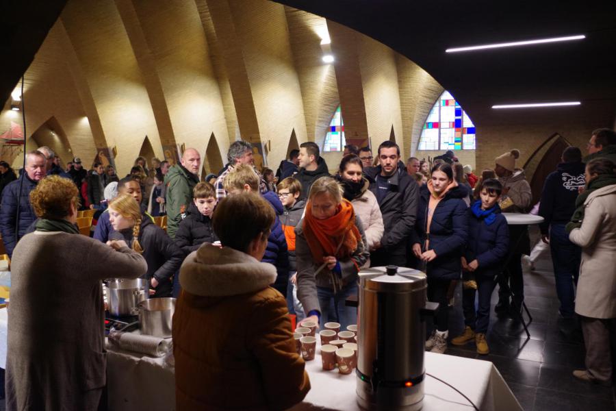 Eerste catechesebeurt en eerste gezinsviering vanuit de vormselcatechese © G.C.