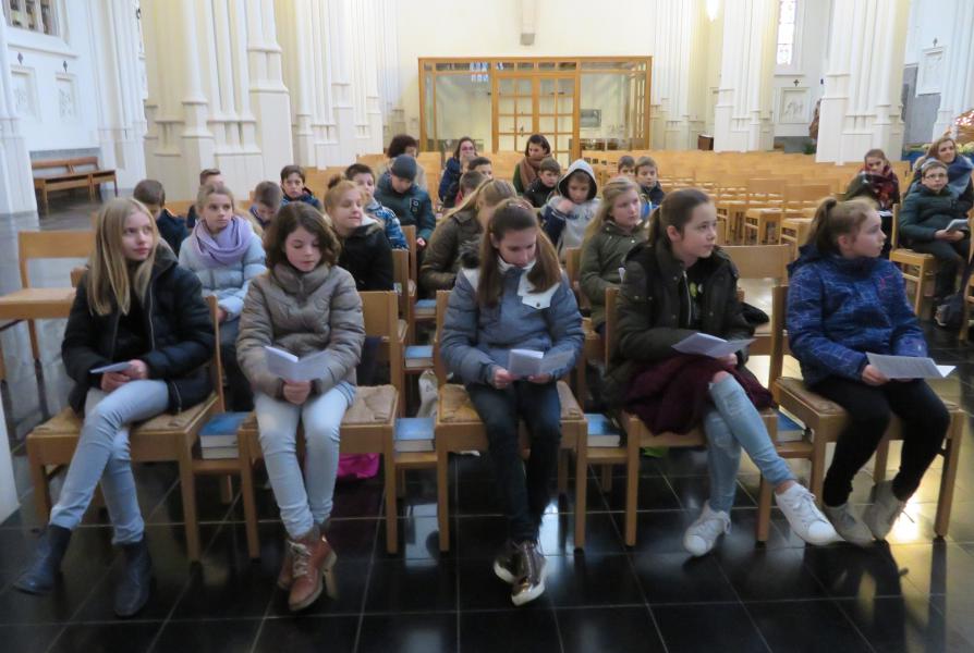 Welkom in de kerk 1 © RH