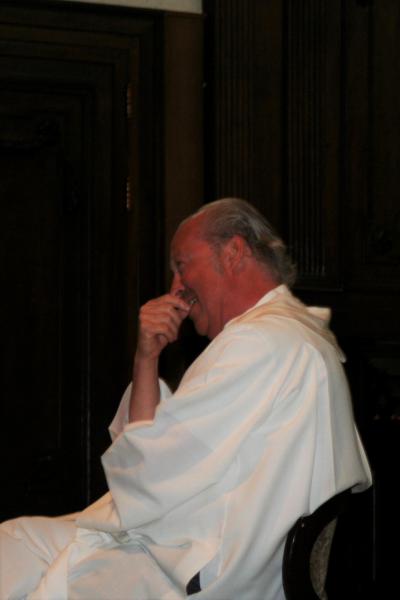 Raf Van Aken, luisterend 